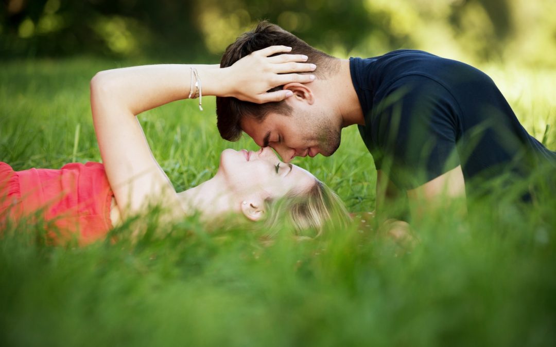 Twin Flames 101: What You Need To Know For The Most Magical Relationship Of Your Life